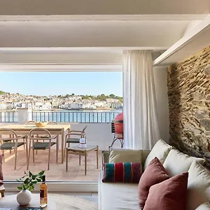 Beachfront Penthouse With Sea Views In Cadaques